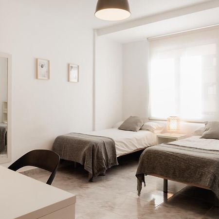 Apartamentos Fv Flats Valencia - Mestalla 9 ภายนอก รูปภาพ