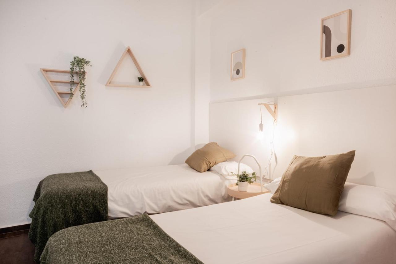Apartamentos Fv Flats Valencia - Mestalla 9 ภายนอก รูปภาพ
