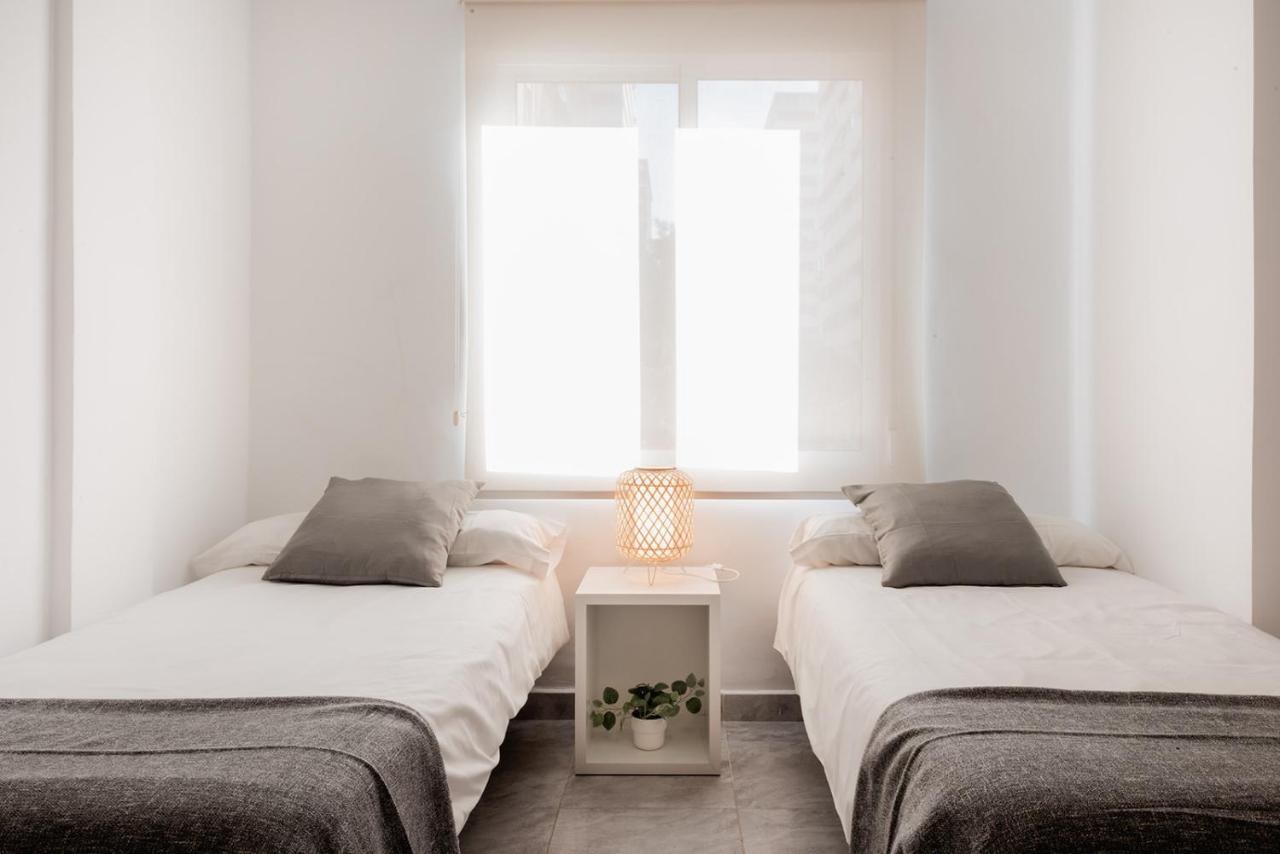 Apartamentos Fv Flats Valencia - Mestalla 9 ภายนอก รูปภาพ