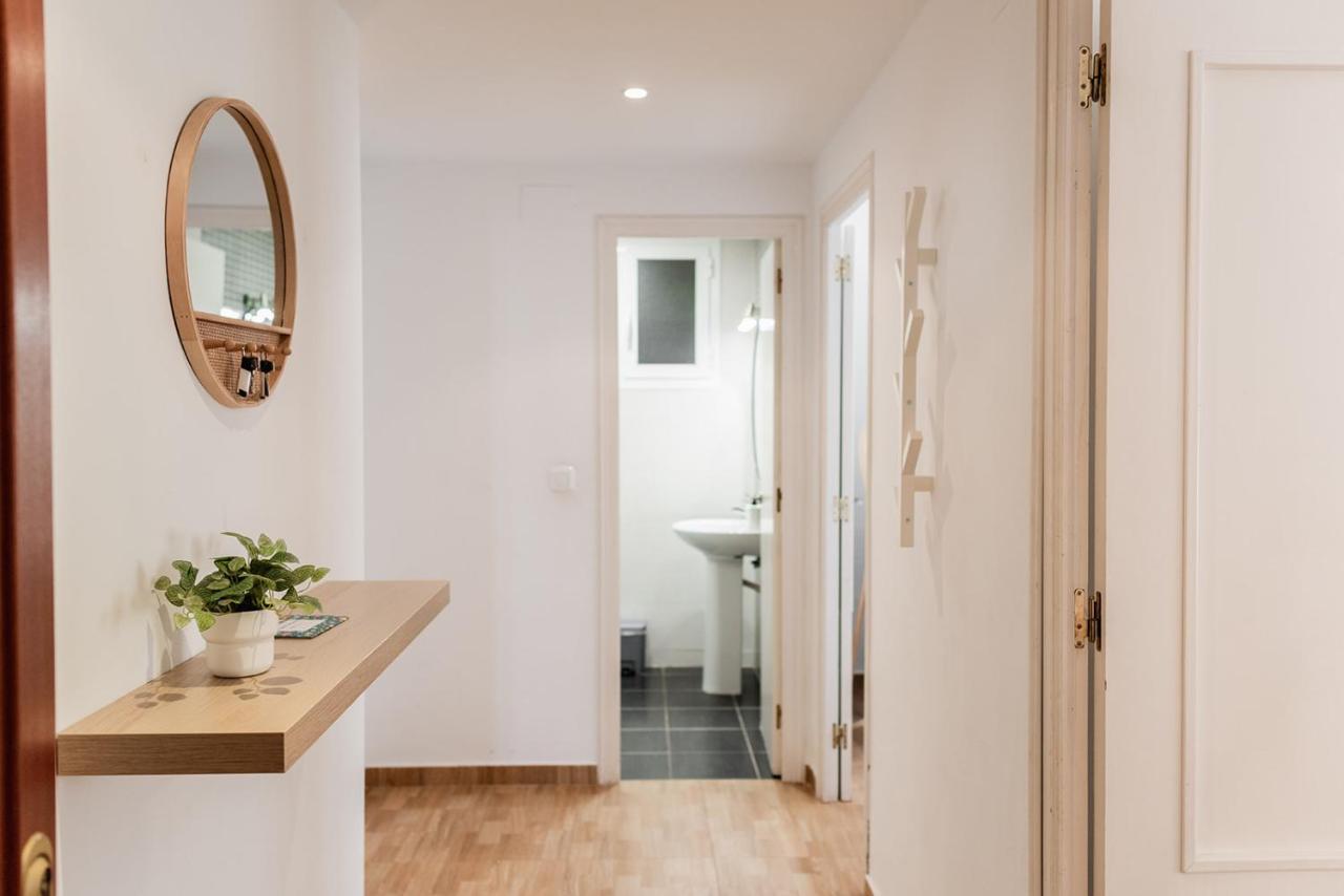 Apartamentos Fv Flats Valencia - Mestalla 9 ภายนอก รูปภาพ